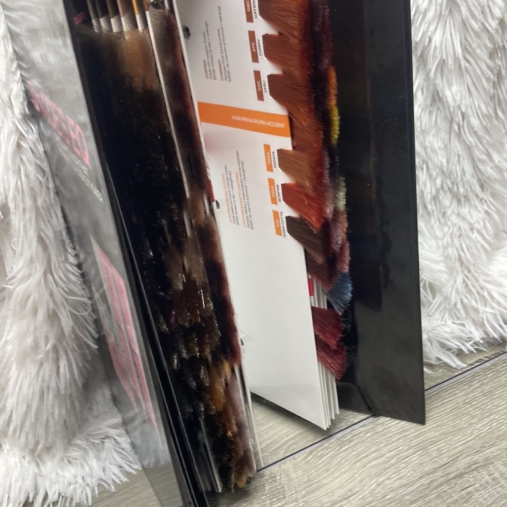 Redken Shades EQ Pink and Black Haircolor Set swatch book - Picture 13 of 16